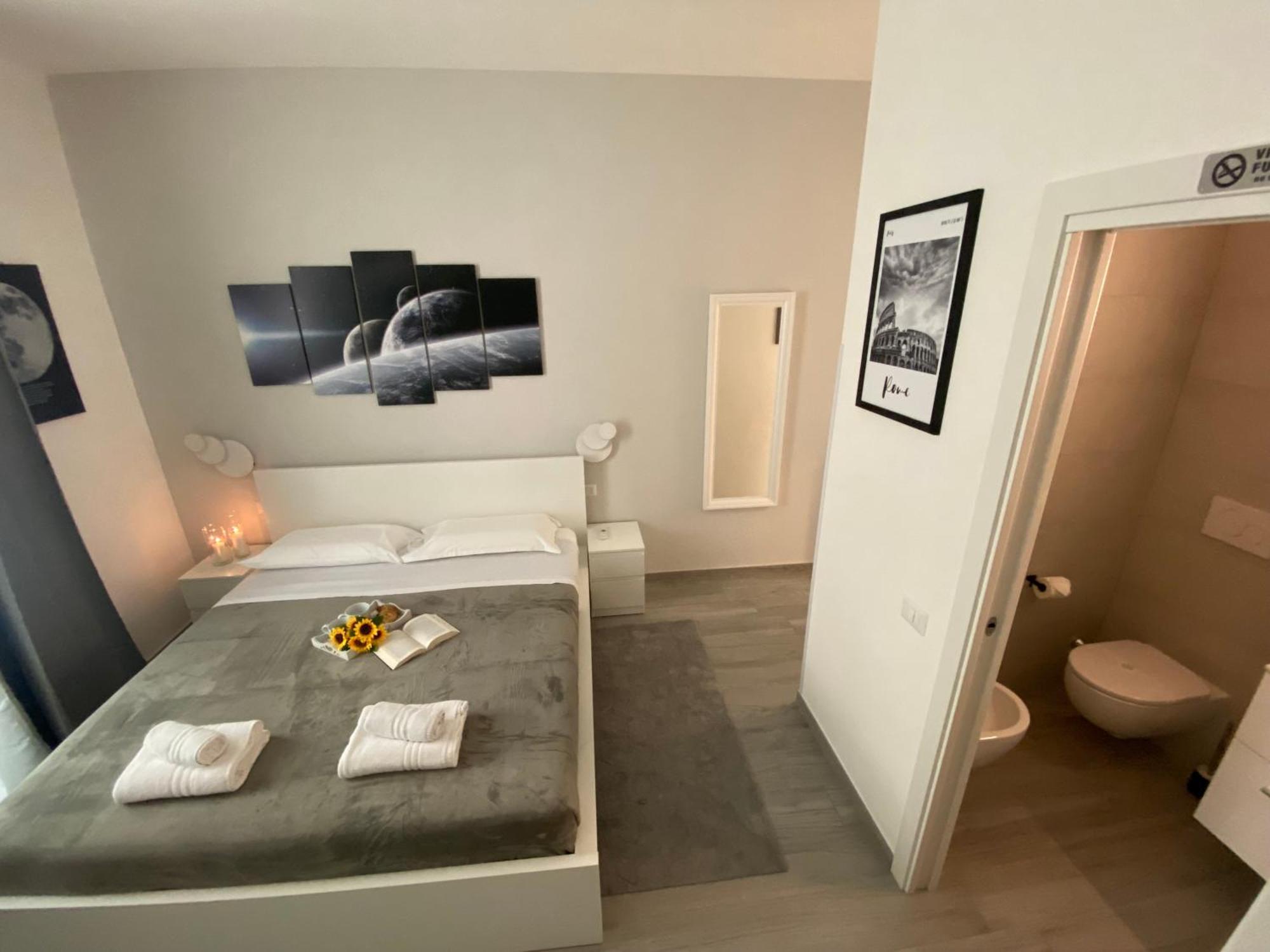Roma Guesthouse Affittacamere Centro Citta' Softrooms-Metro' A 1 Metro 로마 외부 사진