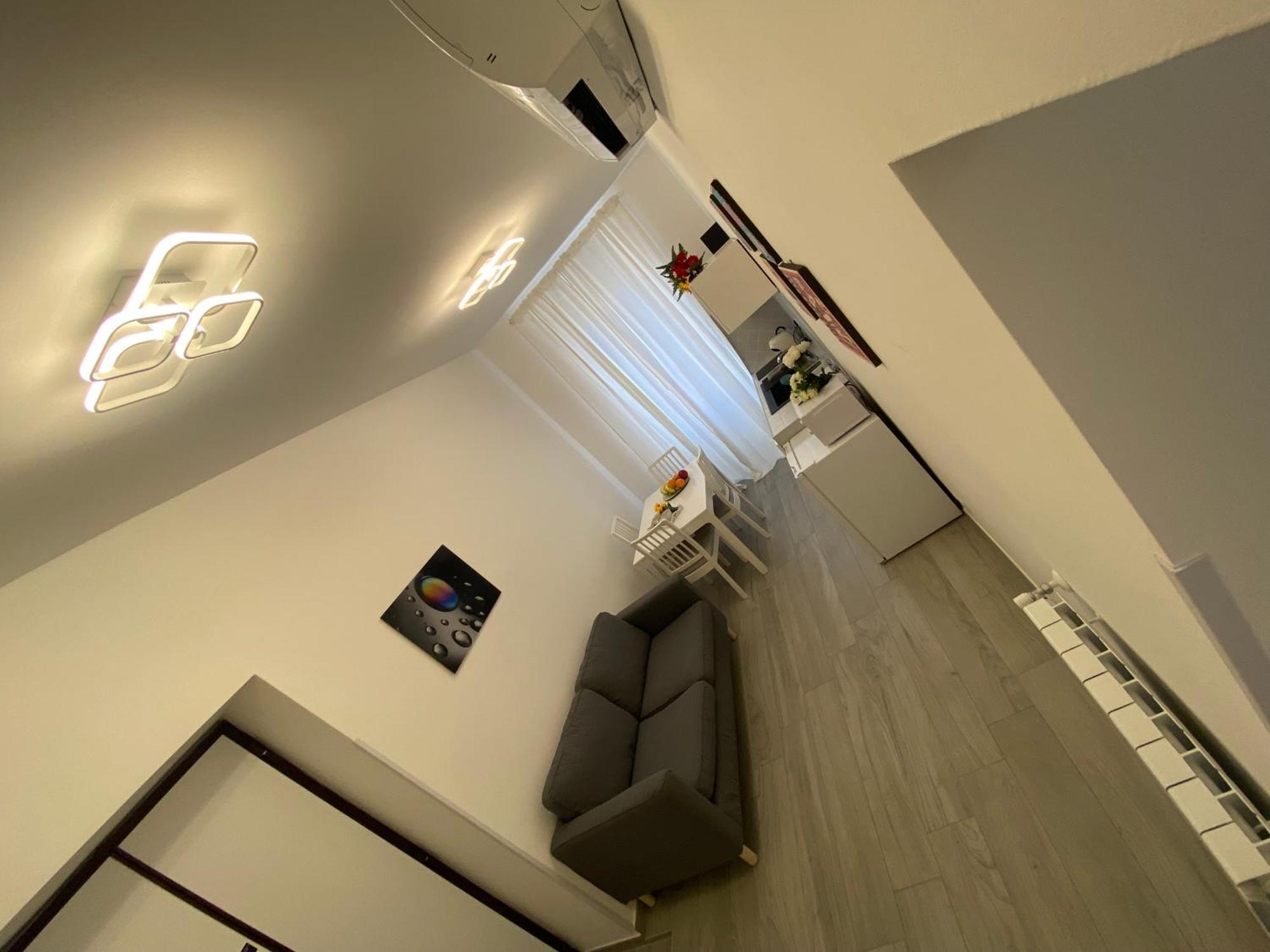 Roma Guesthouse Affittacamere Centro Citta' Softrooms-Metro' A 1 Metro 로마 외부 사진