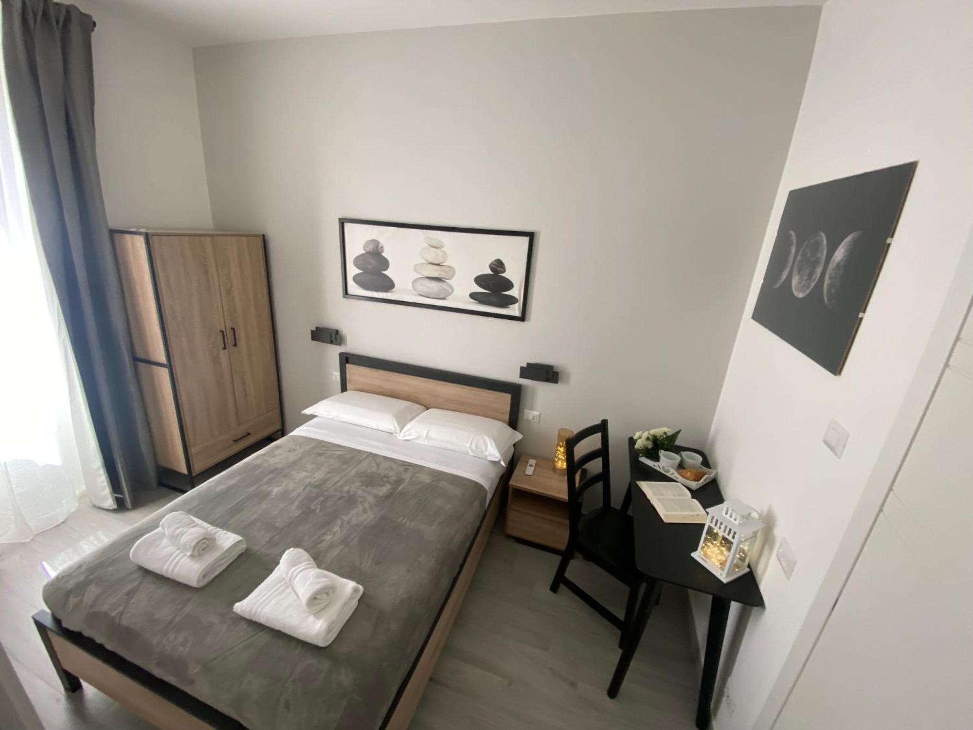 Roma Guesthouse Affittacamere Centro Citta' Softrooms-Metro' A 1 Metro 로마 외부 사진