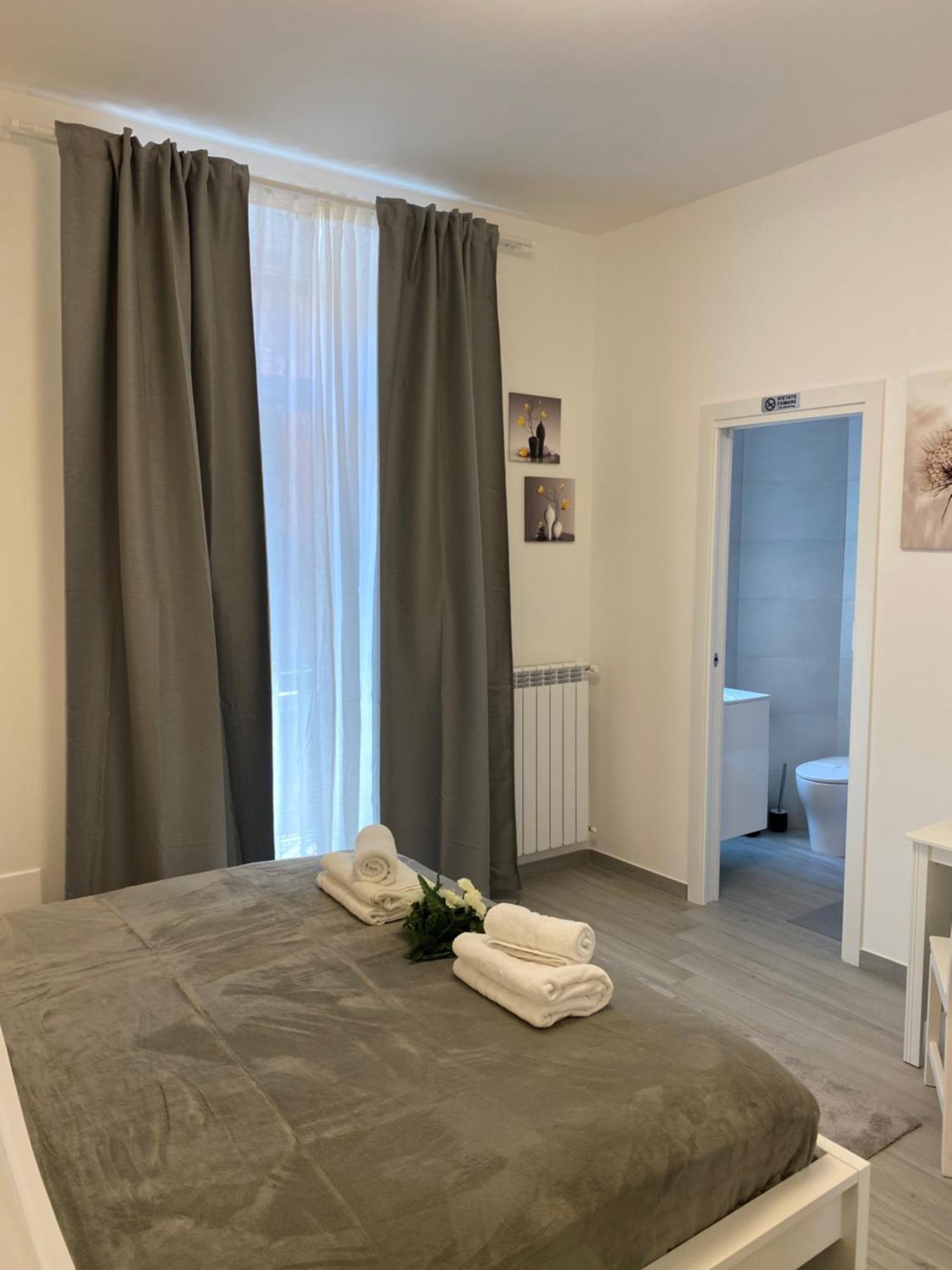Roma Guesthouse Affittacamere Centro Citta' Softrooms-Metro' A 1 Metro 로마 외부 사진